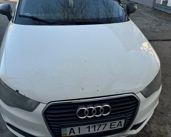 Белый Ауди А1, объемом двигателя 1.4 л и пробегом 240 тыс. км за 7000 $, фото 10 на Automoto.ua