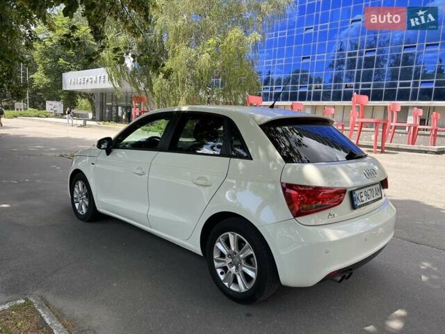 Білий Ауді А1, об'ємом двигуна 1.39 л та пробігом 89 тис. км за 11500 $, фото 9 на Automoto.ua