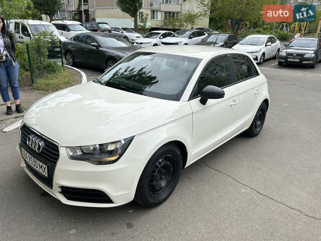 Белый Ауди А1, объемом двигателя 1.4 л и пробегом 118 тыс. км за 11800 $, фото 4 на Automoto.ua