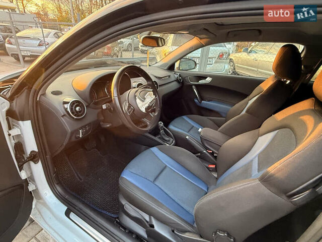 Білий Ауді А1, об'ємом двигуна 1.6 л та пробігом 35 тис. км за 5800 $, фото 8 на Automoto.ua