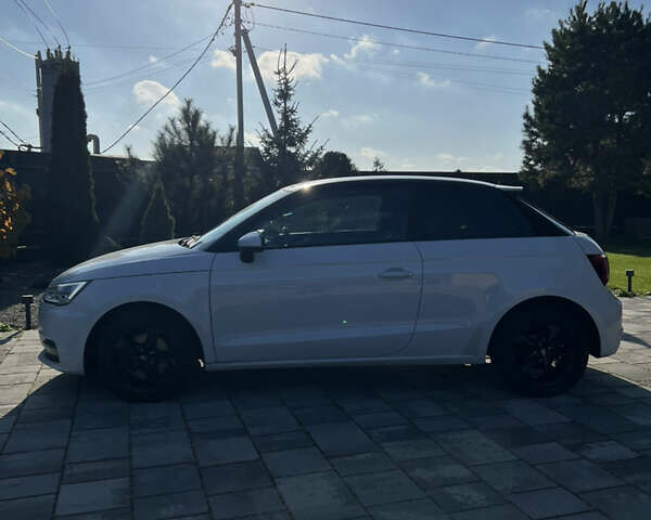 Білий Ауді А1, об'ємом двигуна 1.6 л та пробігом 35 тис. км за 16000 $, фото 1 на Automoto.ua