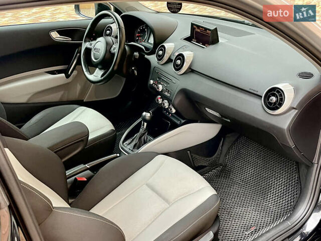 Черный Ауди А1, объемом двигателя 1.4 л и пробегом 240 тыс. км за 8900 $, фото 7 на Automoto.ua