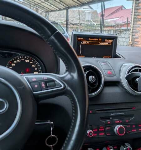 Чорний Ауді А1, об'ємом двигуна 1.39 л та пробігом 260 тис. км за 9500 $, фото 9 на Automoto.ua