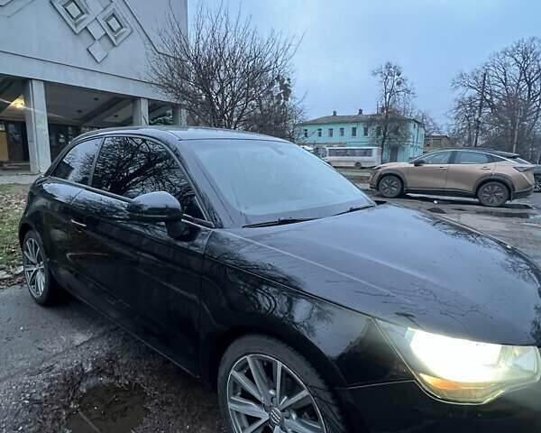 Черный Ауди А1, объемом двигателя 1.2 л и пробегом 140 тыс. км за 8500 $, фото 10 на Automoto.ua