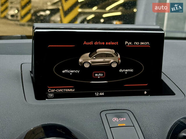 Черный Ауди А1, объемом двигателя 1.6 л и пробегом 51 тыс. км за 15500 $, фото 25 на Automoto.ua