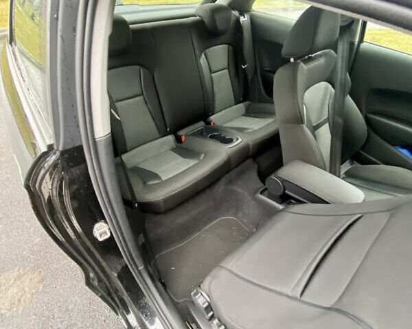 Черный Ауди А1, объемом двигателя 1.6 л и пробегом 91 тыс. км за 15900 $, фото 7 на Automoto.ua