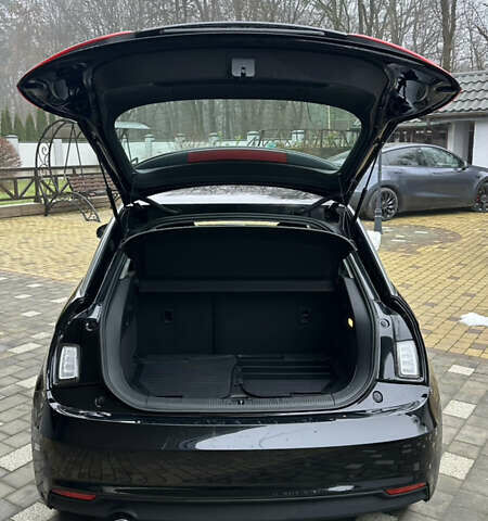 Чорний Ауді А1, об'ємом двигуна 1.6 л та пробігом 90 тис. км за 12900 $, фото 10 на Automoto.ua