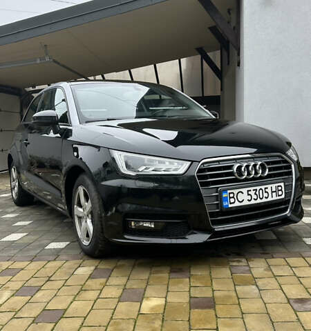 Чорний Ауді А1, об'ємом двигуна 1.6 л та пробігом 90 тис. км за 12900 $, фото 1 на Automoto.ua