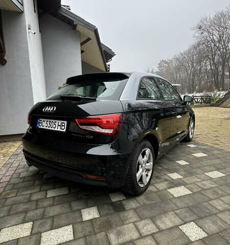 Чорний Ауді А1, об'ємом двигуна 1.6 л та пробігом 90 тис. км за 12900 $, фото 5 на Automoto.ua