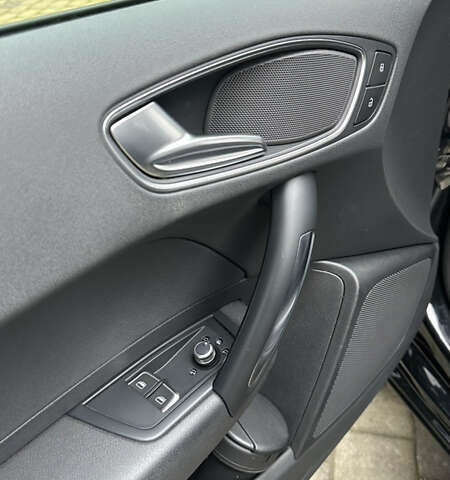 Чорний Ауді А1, об'ємом двигуна 1.6 л та пробігом 90 тис. км за 12900 $, фото 18 на Automoto.ua