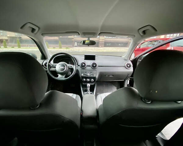 Черный Ауди А1, объемом двигателя 1.6 л и пробегом 91 тыс. км за 15900 $, фото 6 на Automoto.ua