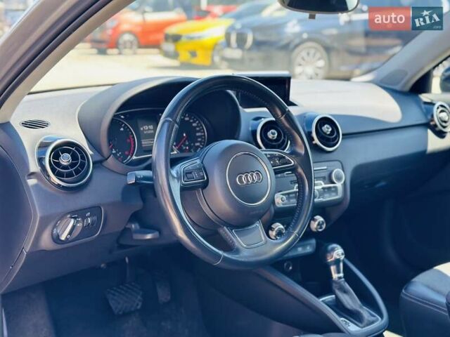 Черный Ауди А1, объемом двигателя 1.6 л и пробегом 159 тыс. км за 12300 $, фото 9 на Automoto.ua