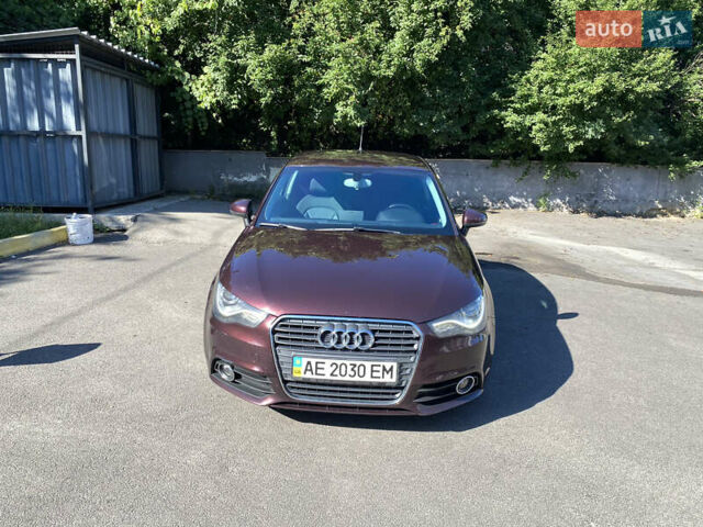Красный Ауди А1, объемом двигателя 1.39 л и пробегом 188 тыс. км за 7900 $, фото 49 на Automoto.ua