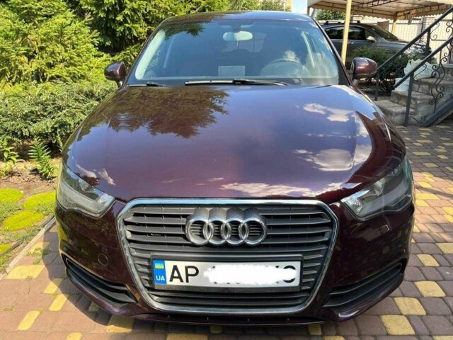 Ауди А1 2012 в Запорожье на Automoto.ua Красный Ауди А1, объемом двигателя 1.4 л и пробегом 122 тыс. км за 10900 $, фото 3 на Automoto.ua