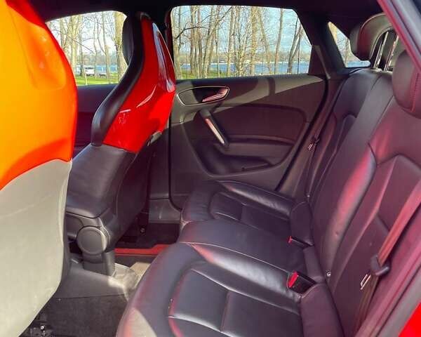 Красный Ауди А1, объемом двигателя 1.39 л и пробегом 108 тыс. км за 15762 $, фото 6 на Automoto.ua