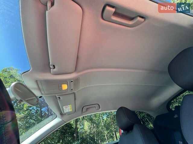 Ауди А1 2015 в Киеве на Automoto.ua Красный Ауди А1, объемом двигателя 1.6 л и пробегом 102 тыс. км за 15999 $, фото 18 на Automoto.ua