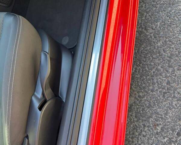 Ауди А1 2015 в Киеве на Automoto.ua Красный Ауди А1, объемом двигателя 1.6 л и пробегом 102 тыс. км за 15999 $, фото 26 на Automoto.ua