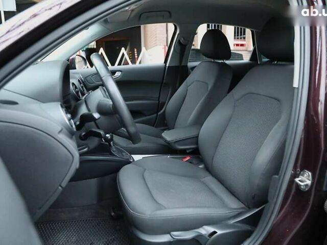Ауди А1, объемом двигателя 1.4 л и пробегом 70 тыс. км за 12000 $, фото 6 на Automoto.ua