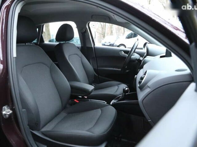 Ауди А1, объемом двигателя 1.4 л и пробегом 70 тыс. км за 12000 $, фото 8 на Automoto.ua