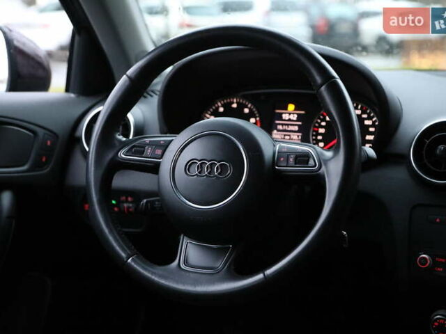 Ауди А1, объемом двигателя 1.39 л и пробегом 70 тыс. км за 12000 $, фото 12 на Automoto.ua