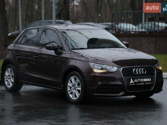 Ауди А1, объемом двигателя 1.39 л и пробегом 70 тыс. км за 12000 $, фото 2 на Automoto.ua