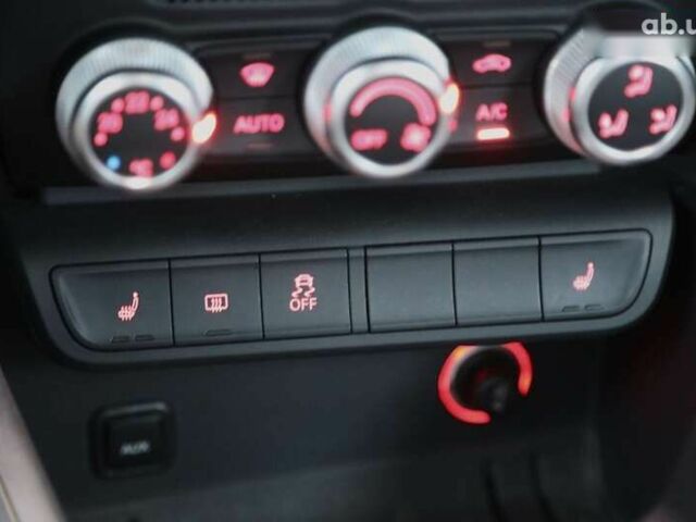 Ауди А1, объемом двигателя 1.4 л и пробегом 70 тыс. км за 12000 $, фото 15 на Automoto.ua