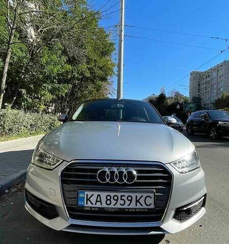 Сірий Ауді А1, об'ємом двигуна 1.6 л та пробігом 75 тис. км за 17000 $, фото 2 на Automoto.ua