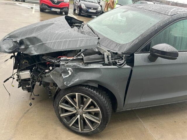 Сірий Ауді А1, об'ємом двигуна 0 л та пробігом 85 тис. км за 4711 $, фото 1 на Automoto.ua