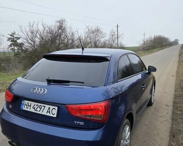 Синій Ауді А1, об'ємом двигуна 1.39 л та пробігом 212 тис. км за 8800 $, фото 6 на Automoto.ua
