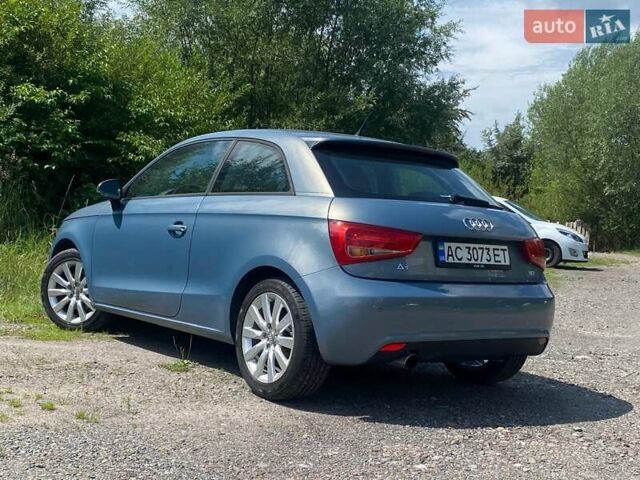 Синій Ауді А1, об'ємом двигуна 1.6 л та пробігом 191 тис. км за 9999 $, фото 4 на Automoto.ua