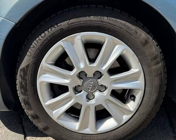 Синій Ауді А1, об'ємом двигуна 1.39 л та пробігом 125 тис. км за 10300 $, фото 6 на Automoto.ua