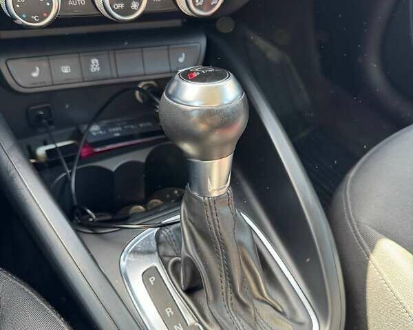 Синій Ауді А1, об'ємом двигуна 1.39 л та пробігом 125 тис. км за 10300 $, фото 10 на Automoto.ua