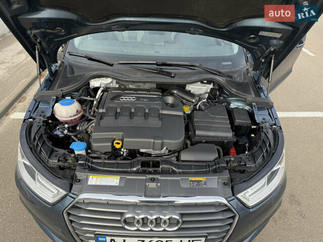Синій Ауді А1, об'ємом двигуна 1.6 л та пробігом 97 тис. км за 15500 $, фото 3 на Automoto.ua