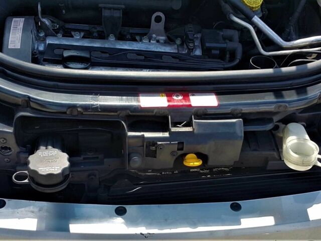 Бежевый Ауди А2, объемом двигателя 1.4 л и пробегом 200 тыс. км за 5600 $, фото 8 на Automoto.ua