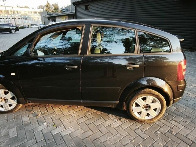 Чорний Ауді A2, об'ємом двигуна 1.4 л та пробігом 350 тис. км за 4020 $, фото 1 на Automoto.ua