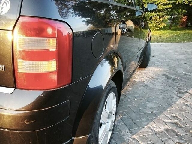 Чорний Ауді A2, об'ємом двигуна 1.4 л та пробігом 350 тис. км за 4020 $, фото 5 на Automoto.ua