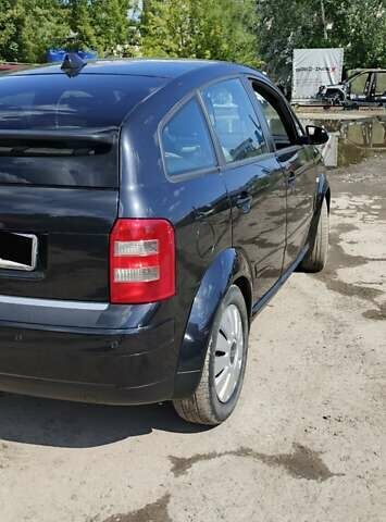 Чорний Ауді A2, об'ємом двигуна 1.4 л та пробігом 347 тис. км за 3999 $, фото 4 на Automoto.ua