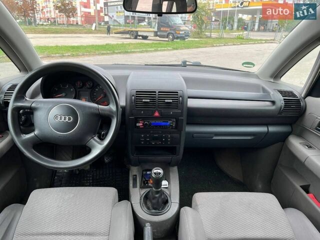 Чорний Ауді A2, об'ємом двигуна 1.4 л та пробігом 260 тис. км за 4200 $, фото 23 на Automoto.ua