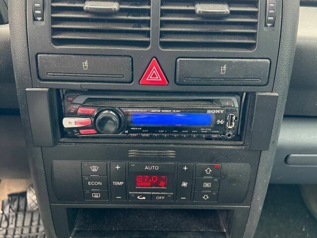 Чорний Ауді A2, об'ємом двигуна 1.4 л та пробігом 260 тис. км за 4200 $, фото 20 на Automoto.ua