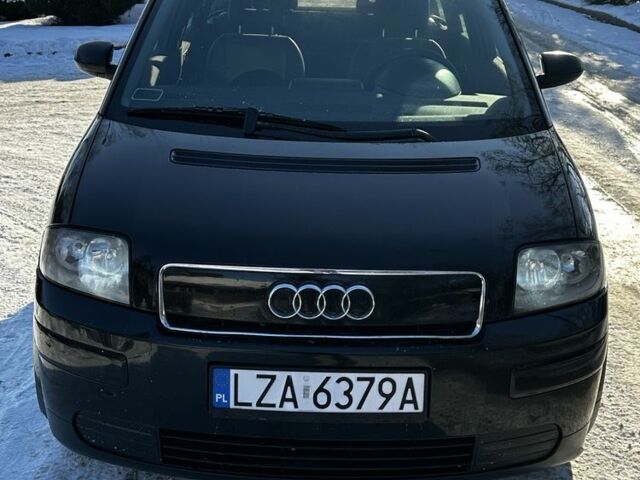 Черный Ауди А2, объемом двигателя 1.4 л и пробегом 302 тыс. км за 2500 $, фото 5 на Automoto.ua