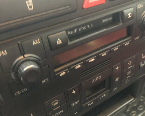 Черный Ауди А2, объемом двигателя 1.42 л и пробегом 195 тыс. км за 5700 $, фото 26 на Automoto.ua