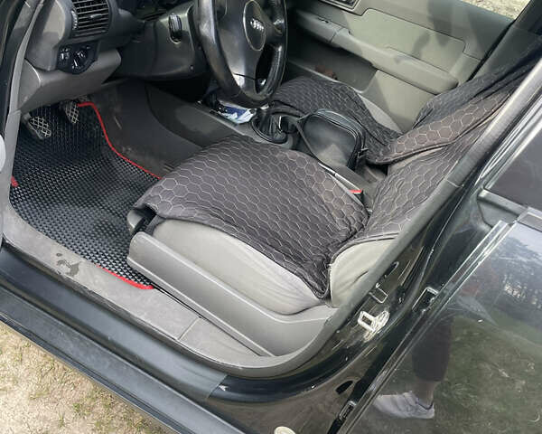 Ауди А2, объемом двигателя 1.4 л и пробегом 338 тыс. км за 3800 $, фото 6 на Automoto.ua