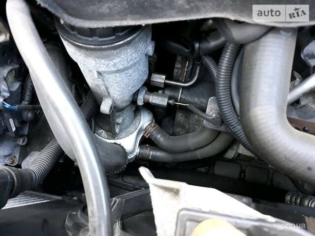 Сірий Ауді A2, об'ємом двигуна 1.4 л та пробігом 251 тис. км за 3350 $, фото 25 на Automoto.ua