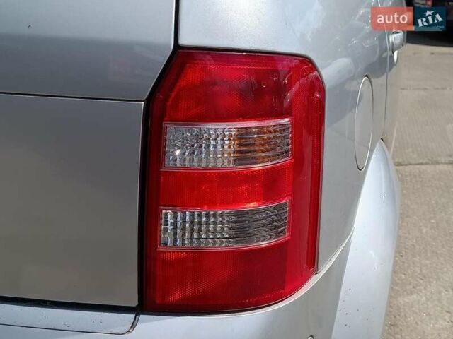 Сірий Ауді A2, об'ємом двигуна 1.4 л та пробігом 364 тис. км за 5240 $, фото 9 на Automoto.ua