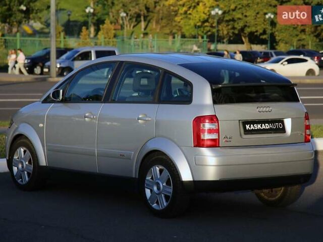 Сірий Ауді A2, об'ємом двигуна 1.4 л та пробігом 202 тис. км за 5650 $, фото 5 на Automoto.ua