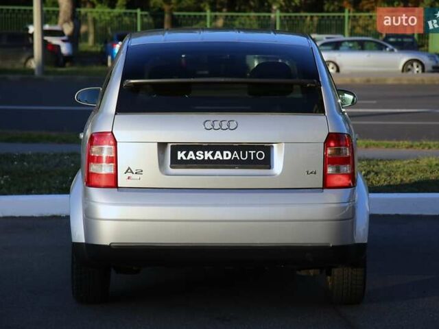 Сірий Ауді A2, об'ємом двигуна 1.4 л та пробігом 202 тис. км за 5650 $, фото 4 на Automoto.ua