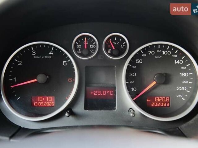 Сірий Ауді A2, об'ємом двигуна 1.4 л та пробігом 202 тис. км за 5650 $, фото 14 на Automoto.ua