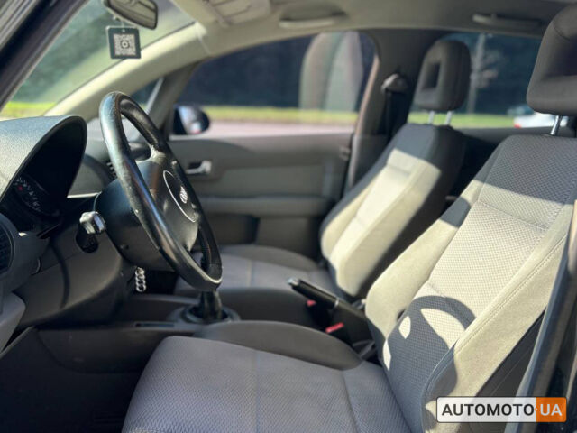 Синий Ауди А2, объемом двигателя 1.4 л и пробегом 247 тыс. км за 4300 $, фото 7 на Automoto.ua