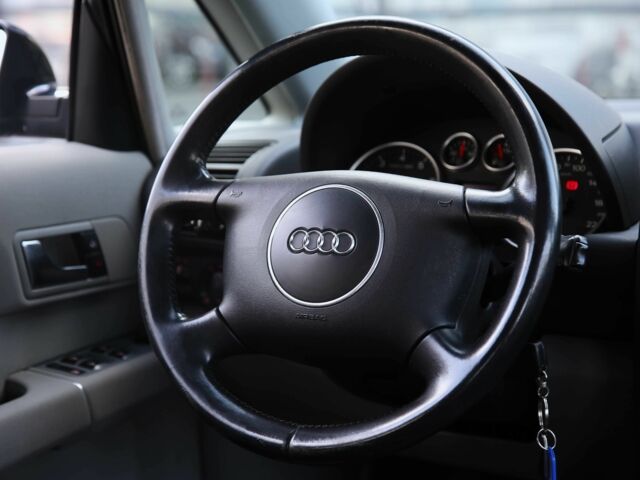 Синий Ауди А2, объемом двигателя 1.6 л и пробегом 203 тыс. км за 6300 $, фото 13 на Automoto.ua