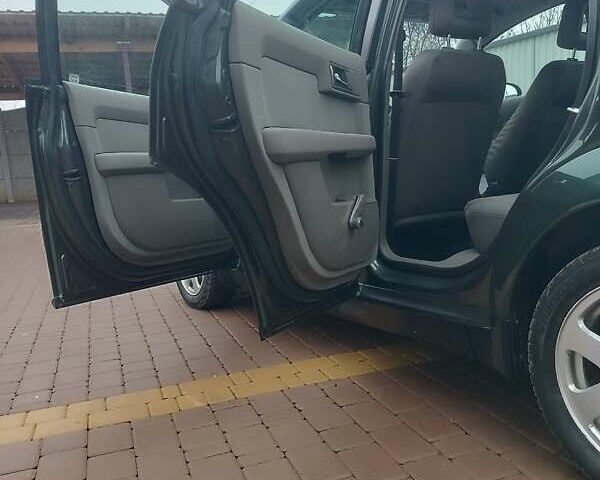 Зеленый Ауди А2, объемом двигателя 1.4 л и пробегом 353 тыс. км за 3600 $, фото 14 на Automoto.ua